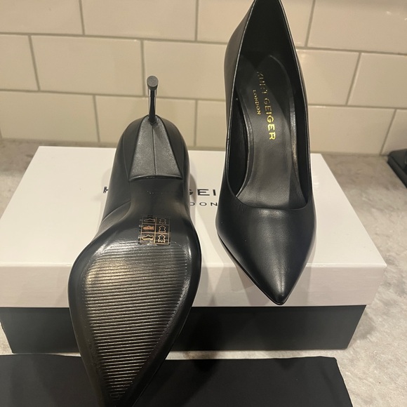 Kurt Geiger Black Leather Pumps Britton 90 - Picture 3 of 4